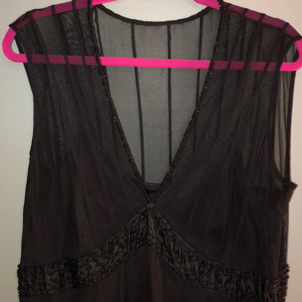 Black Lace & Beaded Cocktail Dress - Picture 5 of 8